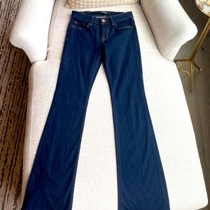 J brand mid rise boot cut skinny jeans, never worn, tag still on